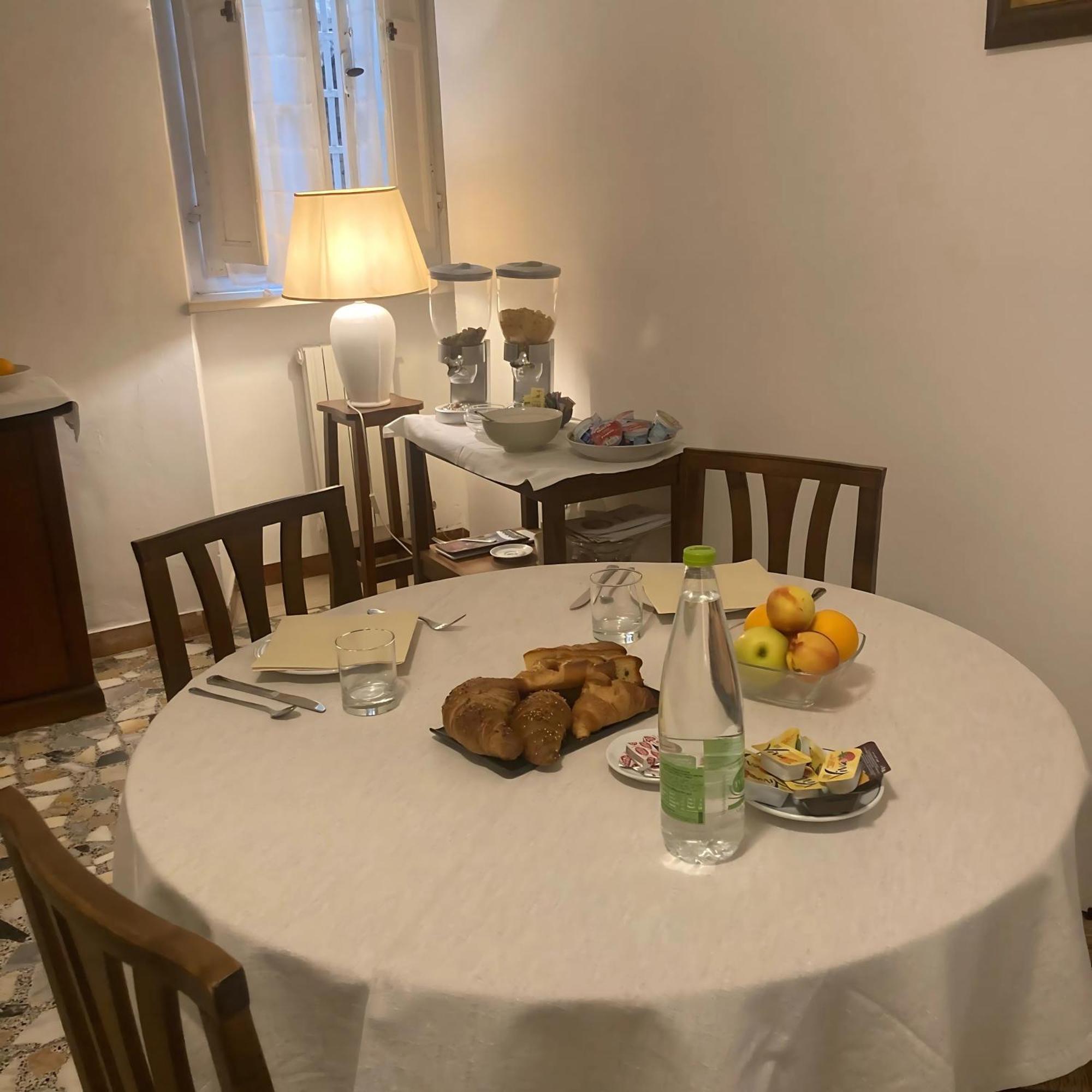 Locanda Il Pino San Gimignano Eksteriør bilde