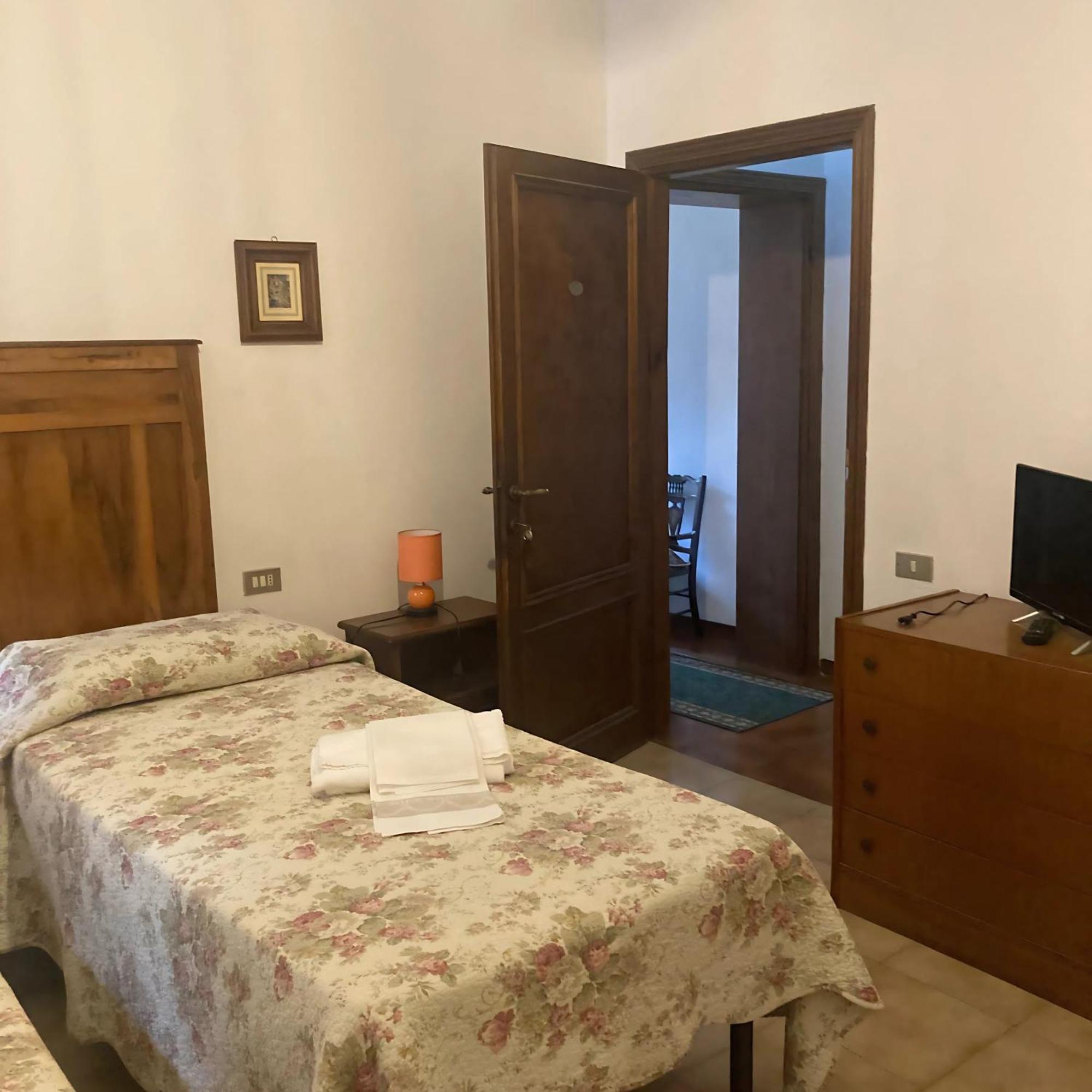 Locanda Il Pino San Gimignano Eksteriør bilde